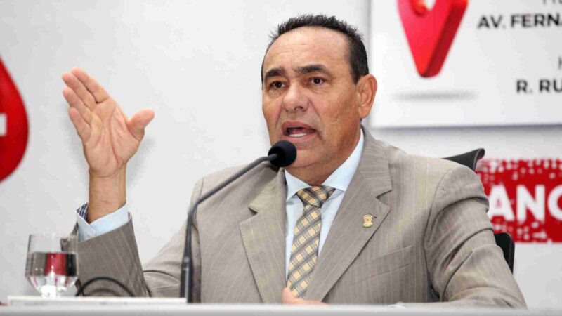 Carlão quer ao menos cinco sessões itinerantes após retorno do recesso