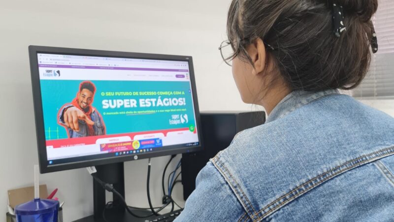 Oportunidades para o Futuro: Agência Super Estágios Oferece 87 Vagas para Nível Médio