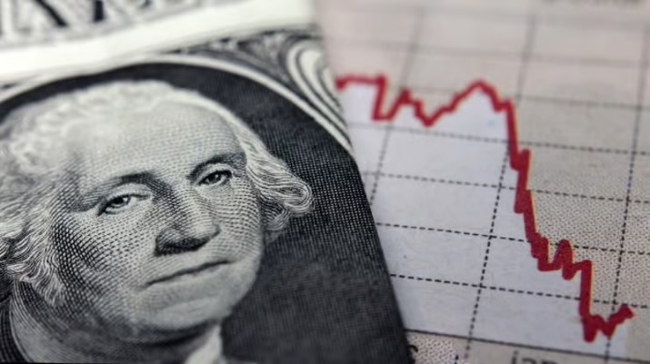 Dólar cai a R$ 4,932 com estímulo da China à economia; Bolsa também recua