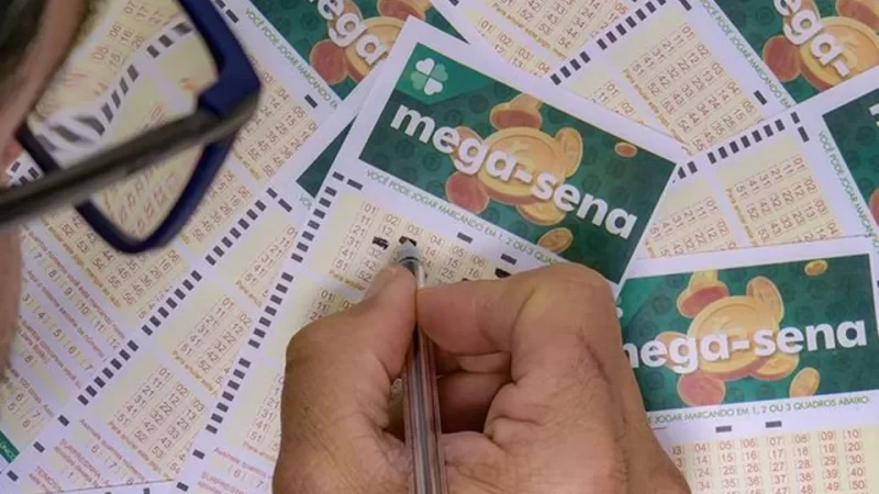 Ninguém acerta as seis dezenas da Mega-Sena 2686, e prêmio vai a R$ 44 milhões; veja números sorteados