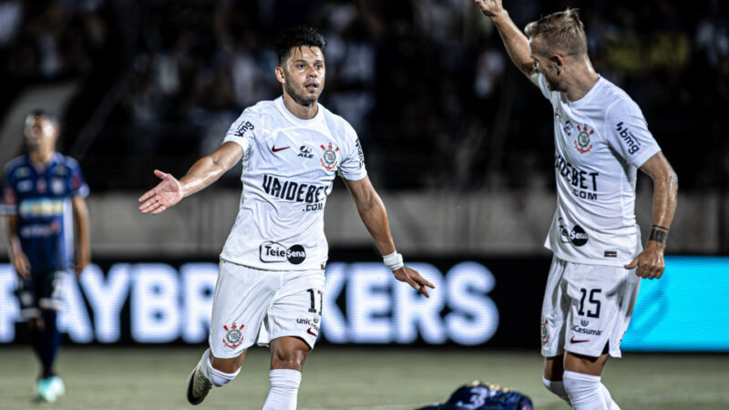 Corinthians vence fácil o Cianorte e se classifica na Copa do Brasil