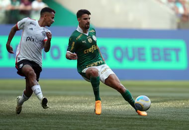 Um empate sempre mantém a expectativa para o próximo encontro entre duas equipes fortes como Palmeiras e Flamengo