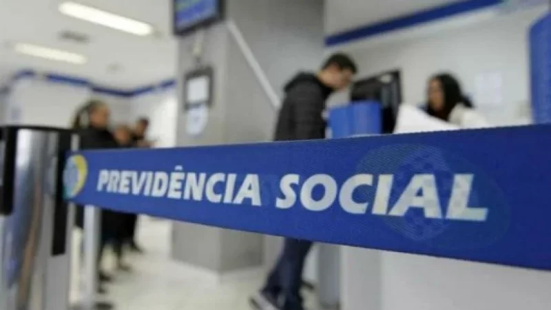 Beneficiários do INSS! O pagamento do 13º salário é a partir de quarta-feira