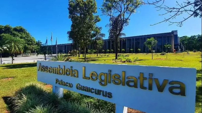 Aprovado Aumento de Salários e Benefícios no Legislativo Estadual