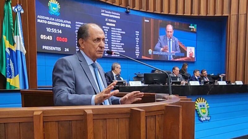 Deputado Zé Teixeira atende reivindicações de Ivinhema e Caracol