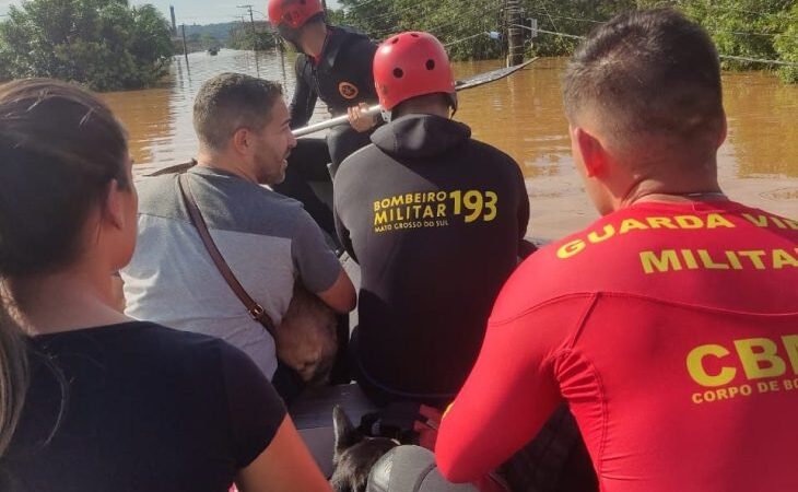 Equipes de MS resgataram mais de 900 pessoas e 200 animais no Rio Grande do Sul