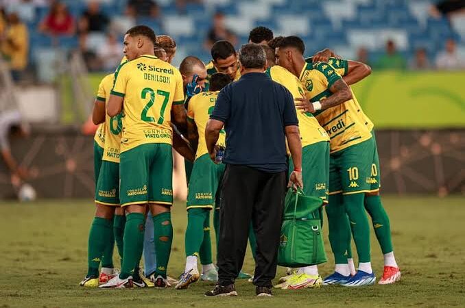 Cuiabá perde para o Palestino em casa e é eliminado da Copa Sul-Americana