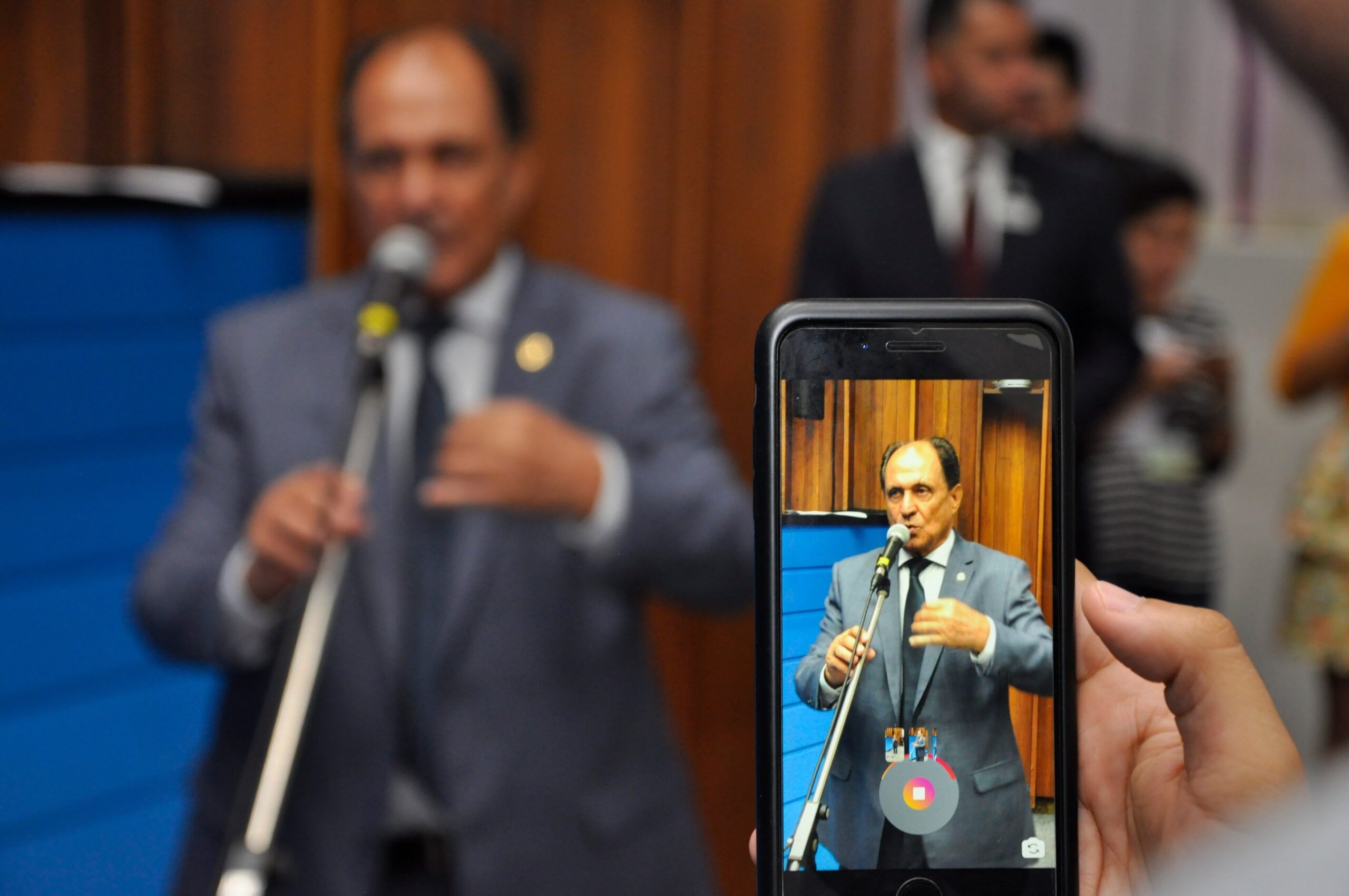 Deputado Zé Teixeira defende melhorias para Dourados e Campo Grande