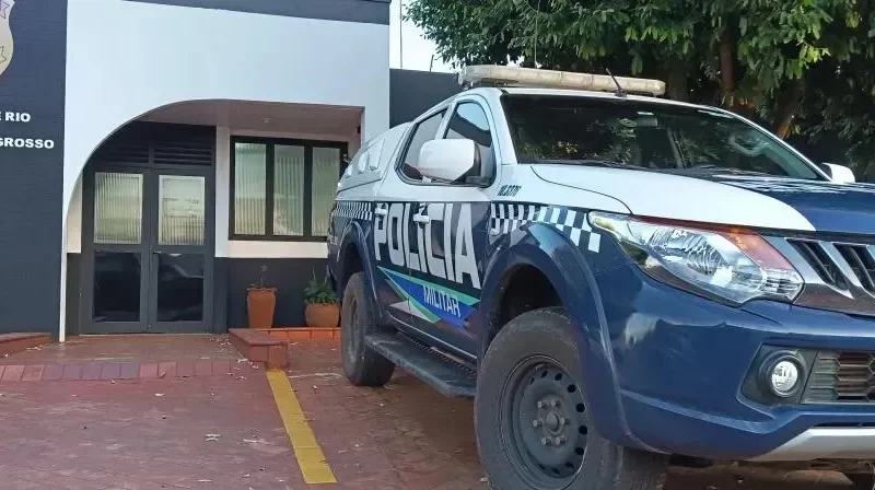 Crianças de 3 e 7 anos são socorridas com sinais de embriaguez em Rio Verde de Mato Grosso; pai é preso