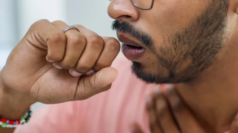 Casos de doenças respiratórias ultrapassam mil notificações em Campo Grande; Sesau alerta para cuidados no outono