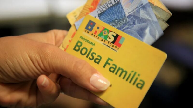 Pagamento do Bolsa Família de maio começa na segunda-feira (19); veja quem tem direito