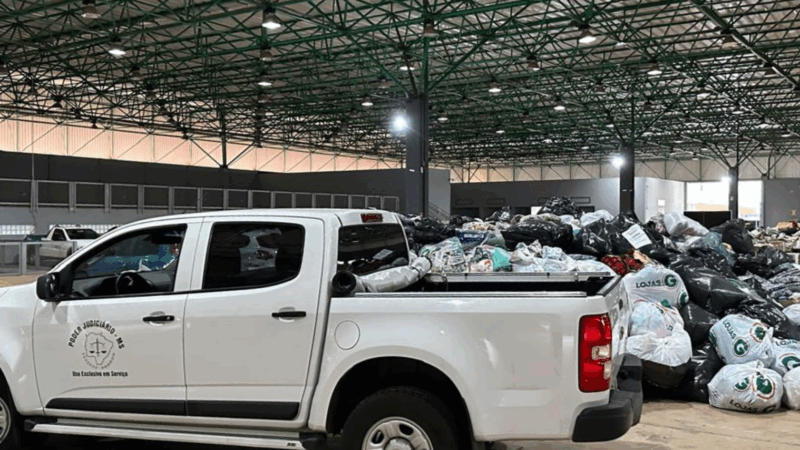 TJMS arrecada mais de 400 itens em campanha “Seu Abraço Aquece” e reforça solidariedade no inverno