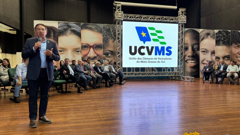 Gerson Claro participa da posse de Daniel Júnior na presidência da UCVMS e defende união política em MS