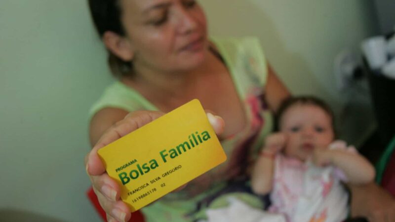 Bolsa Família: pagamento para NIS final 6 acontece nesta segunda-feira (26) em MS