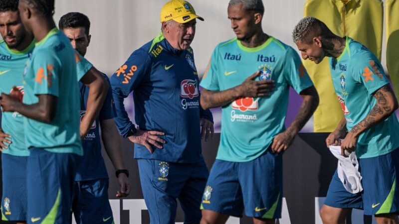 Carlo Ancelotti comanda primeiro treino como técnico da Seleção Brasileira
