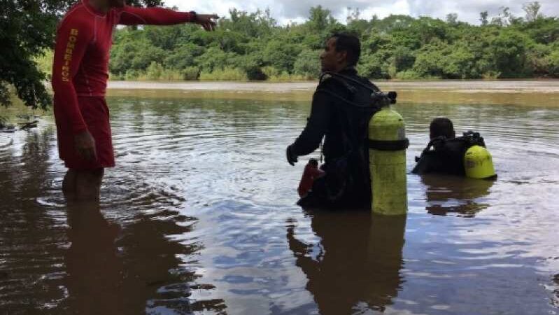 Médica desaparece após pular de ponte no Rio Ivinhema; buscas continuam pelo terceiro dia