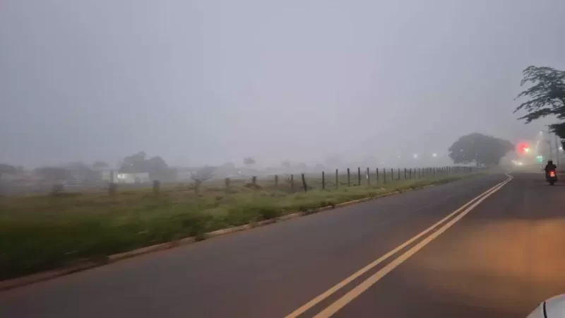 Último dia de outono começa com nevoeiro e mínima de 16°C em Campo Grande