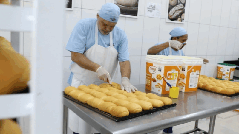 Projeto social da Padaria da Liberdade alcança marca de 1 milhão de pães doados em Campo Grande