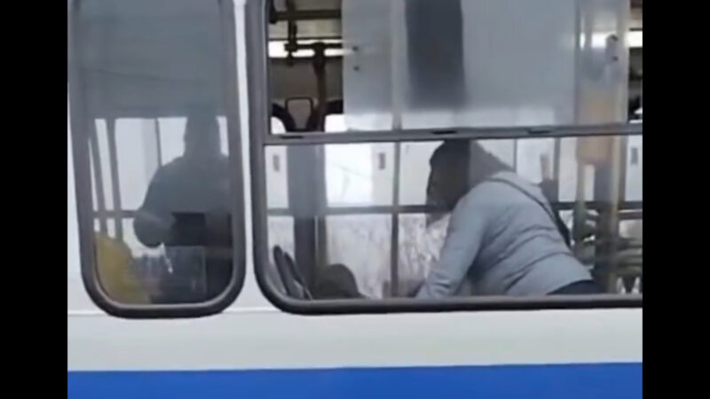 Mulher morre após mal súbito dentro de ônibus em Campo Grande