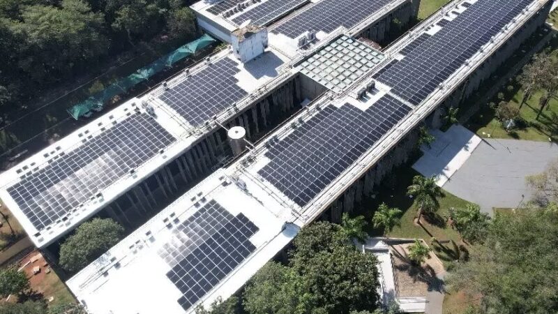 ALEMS avança em sustentabilidade e inaugura usina solar para zerar conta de luz
