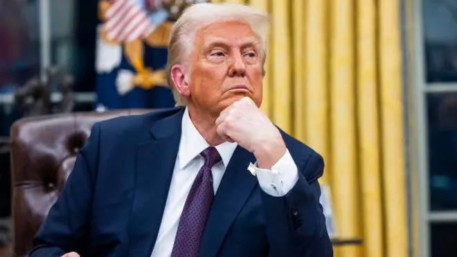 Economia dos EUA recua pela 1ª vez desde 2022 com preocupação sobre tarifas