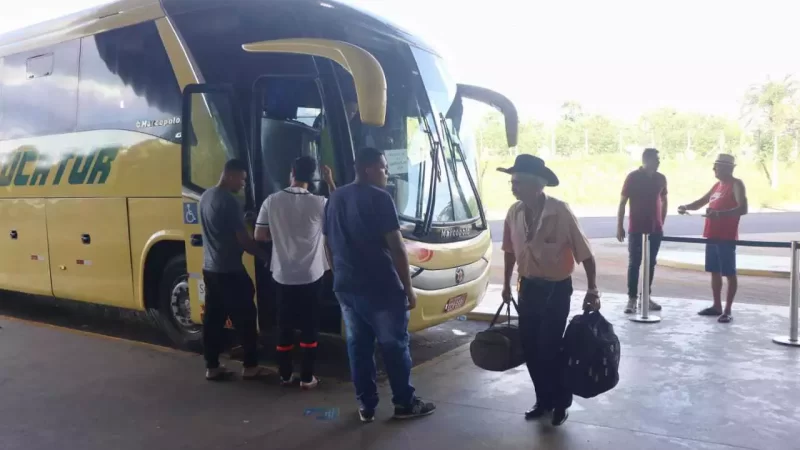 Idosos têm direito a passagens gratuitas ou com desconto em Campo Grande e no transporte interestadual; veja como solicitar