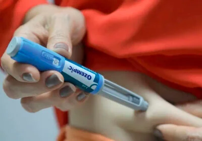 Farmácias agora devem reter receita para vender canetas emagrecedoras como Ozempic e Mounjaro