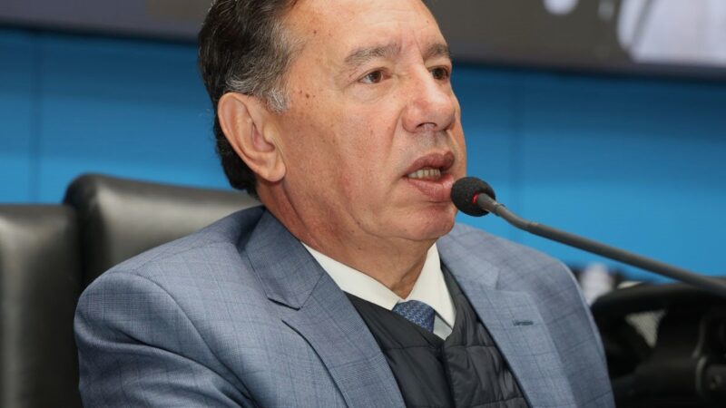 Projeto de Gerson autoriza uso de multas de trânsito para bancar CNH Social em MS