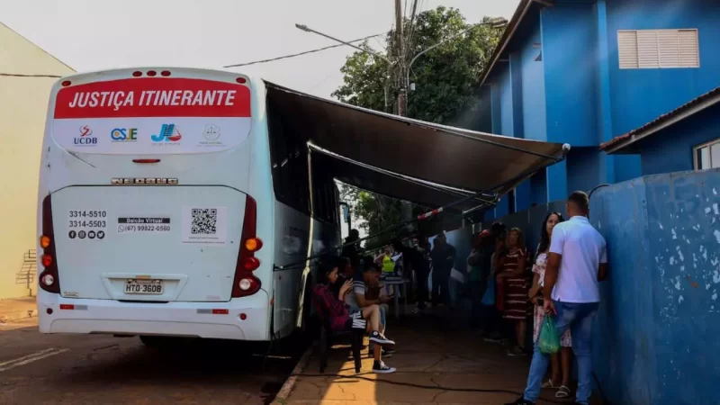 Justiça Itinerante atende em bairros de Campo Grande com serviços gratuitos de segunda a quinta