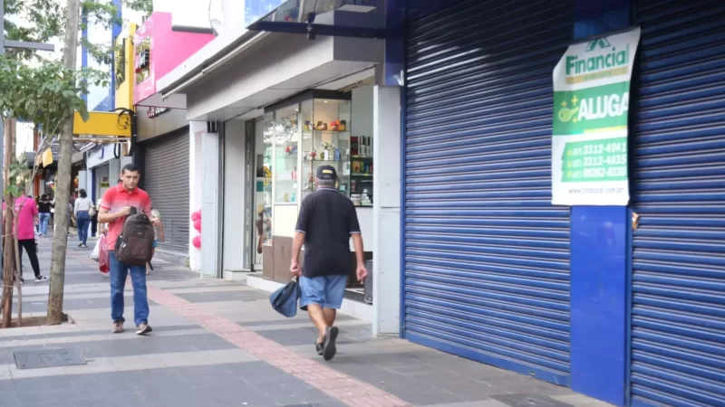 Vendas do comércio caem 0,9% em Mato Grosso do Sul em maio, aponta IBGE