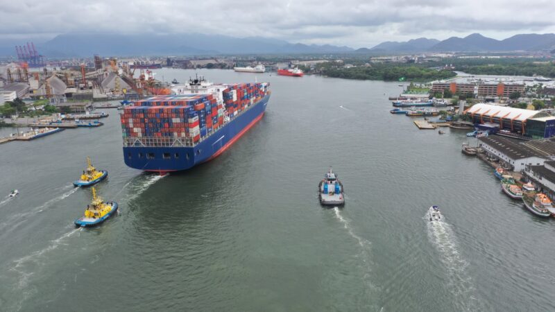 Governo Lula lança programa para exportações de pequenas empresas às vésperas de tarifaço dos EUA