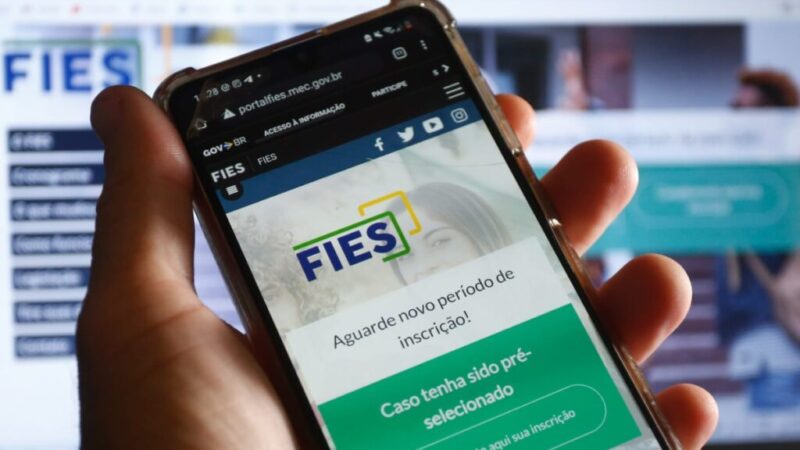 Estudantes da lista de espera do Fies já podem consultar pré-seleção para o 2º semestre de 2025