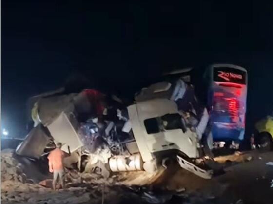 Tragédia na BR-163: colisão entre carreta e ônibus deixa 11 mortos e 46 feridos em Mato Grosso