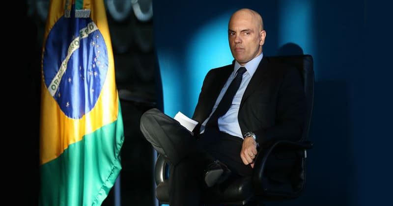Moraes: “Não há chance de recuar” no julgamento de Bolsonaro, mesmo após sanções dos EUA