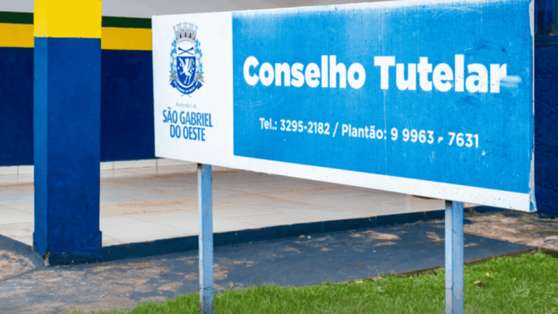 Acusado de assédio, professor de 26 anos é afastado de escola em São Gabriel do Oeste