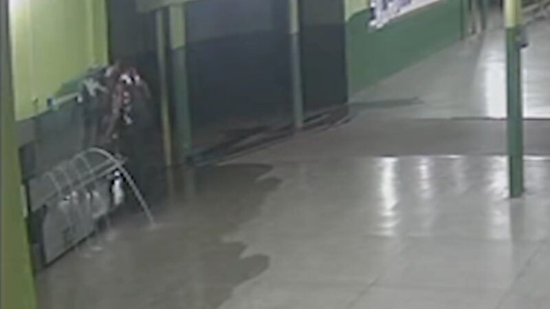 Furto de torneiras deixa alunos sem água em escola de Campo Grande; autor e receptador são presos