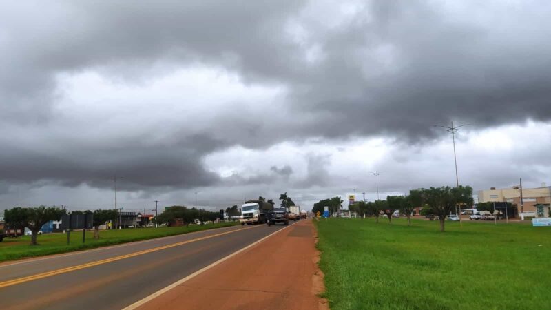 Inmet renova alerta para chuvas intensas em 39 cidades de MS