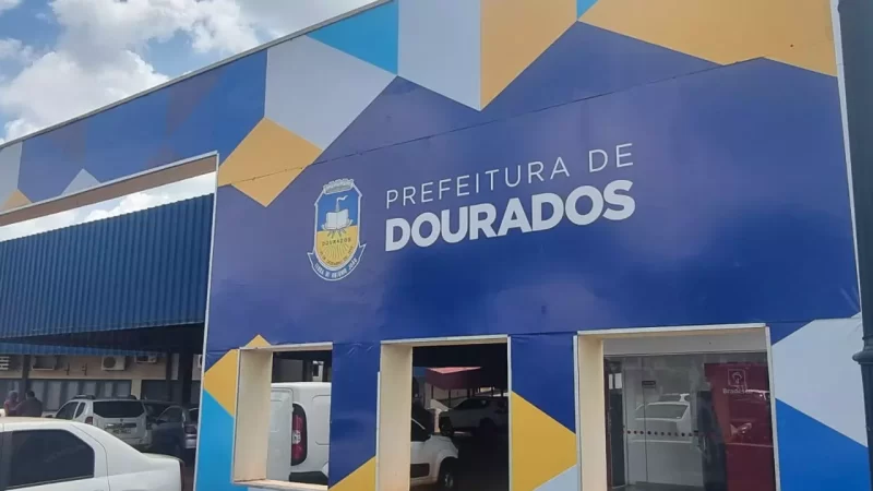 Prefeitura de Dourados antecipa salários e injeta mais de R$ 70 milhões, 9.446 servidores municipais já receberam nesta quinta-feira