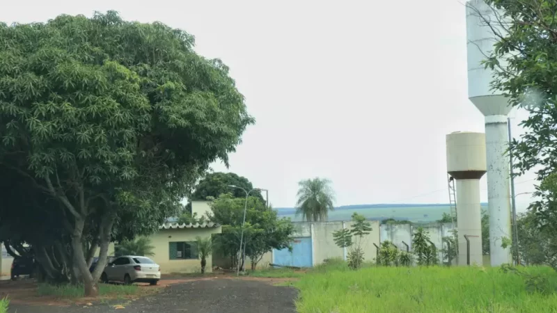 Adolescente de 16 anos vai para Unei após ataque com faca em escola de Campo Grande