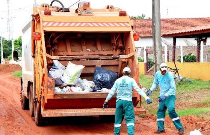 Garis são ameaçados com tiros após levantar poeira com caminhão