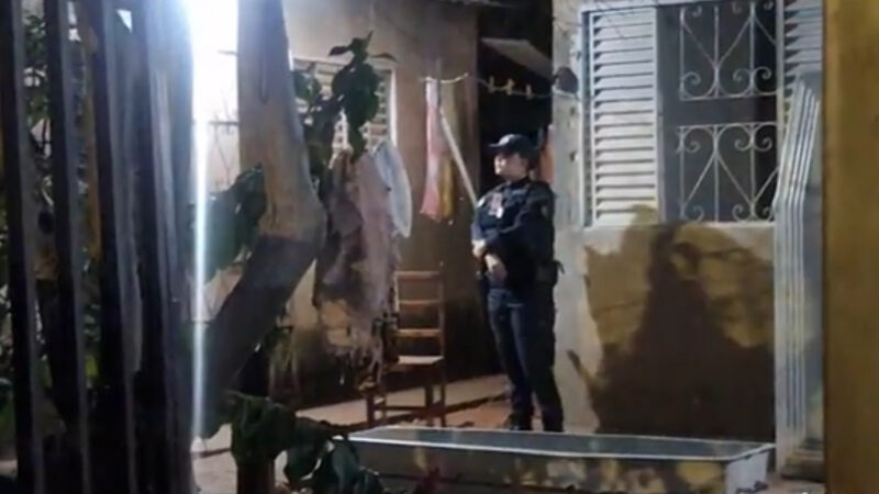 Idoso de 72 anos é morto a facada dentro de casa em Campo Grande; irmão com esquizofrenia é suspeito