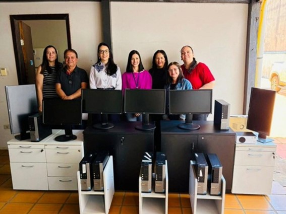 TJMS doa equipamentos e mobiliário a instituições sociais e educacionais de MS