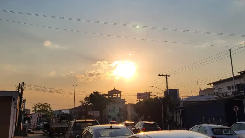 Calor de até 40°C, ventania e ar seco desafiam MS nesta sexta-faeira