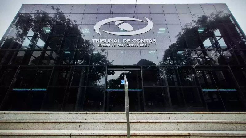 TCE-MS divulga datas e locais de provas dos concursos para conselheiro substituto, analista e auditor
