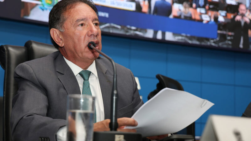 Projeto de Gerson que permite uso de recursos de multas para CNH Social avança na ALEMS