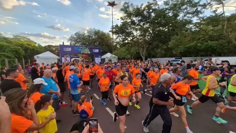 Corrida dos Poderes reúne mais de 4 mil participantes e celebra Dia do Servidor com espírito de união e superação