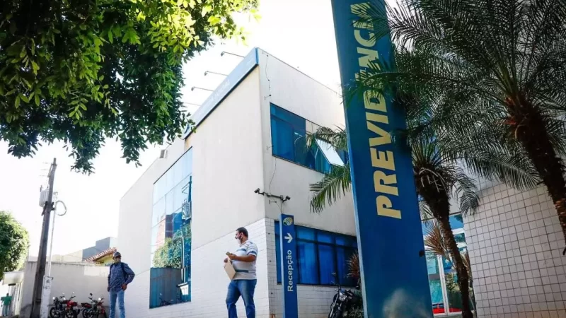 Prazo para aposentados pedirem devolução de descontos indevidos do INSS termina em 14 de novembro