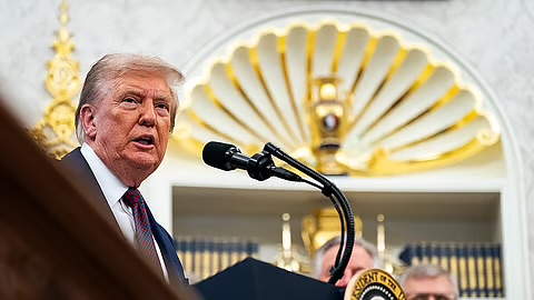 Trump anuncia suspensão total da imigração de países do “Terceiro Mundo” após ataque a soldados