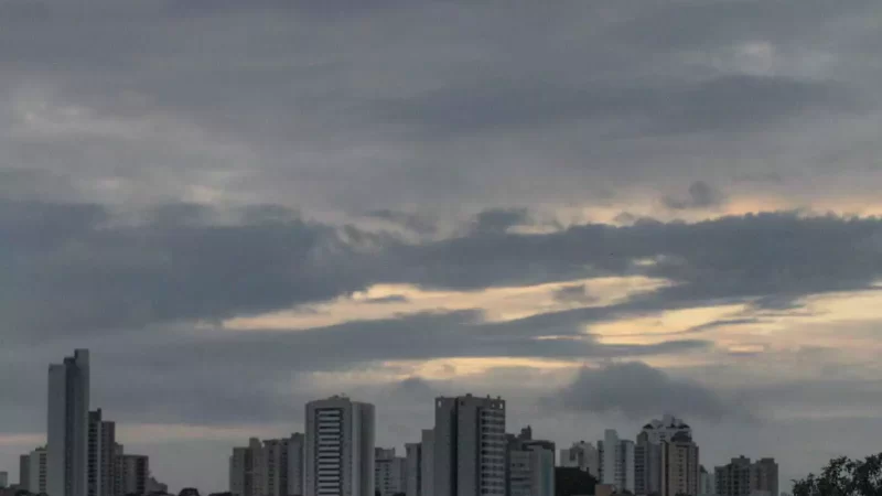 Chuvas isoladas e céu encoberto devem marcar o sábado em MS
