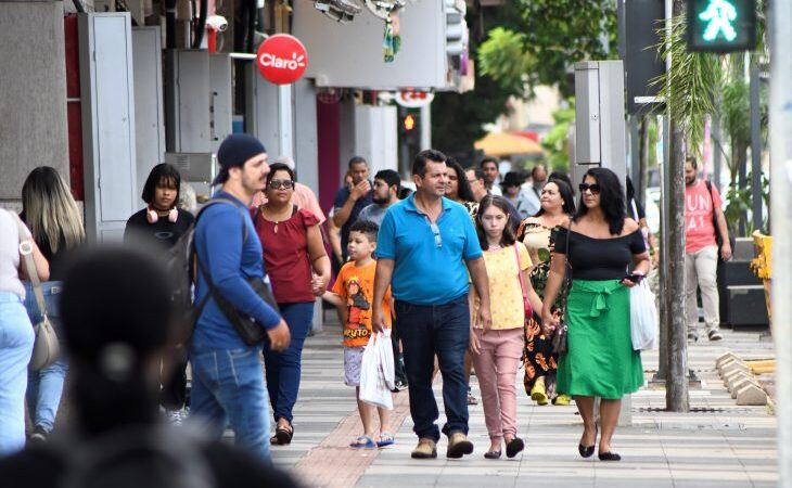 Veja o que abre e fecha em Campo Grande nos feriados de Natal e Ano-Novo